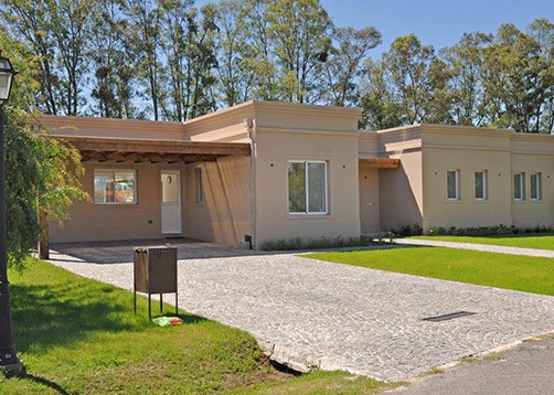 Casa Tipo Campo de Estilo Clásico 5