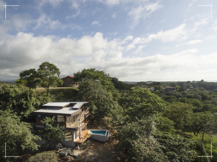 fachadas de casas modernas de 2 plantas