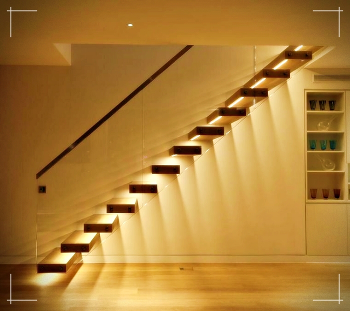 iluminación para escaleras