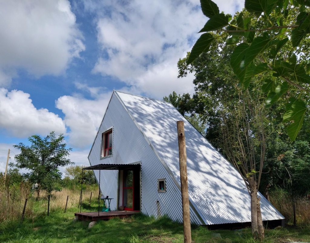 Fachadas de casas de chapa