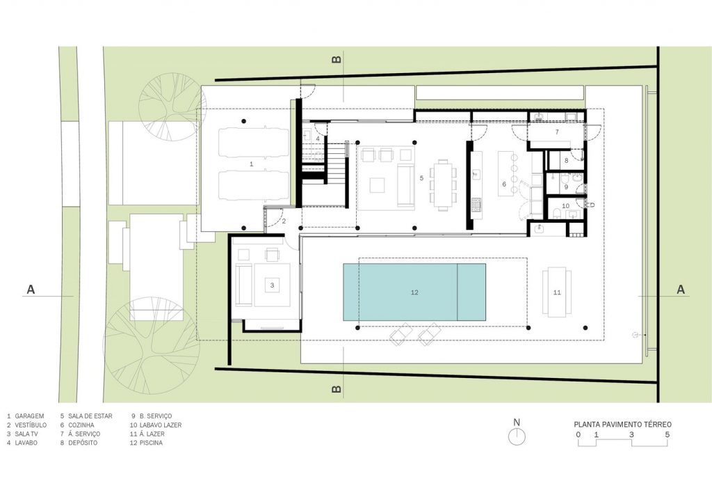 Plano de casa sencilla de dos pisos