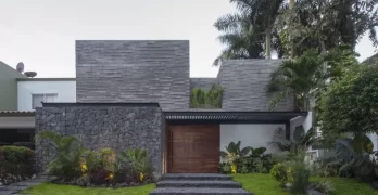 ventanas vidriadas en casas de dos pisos